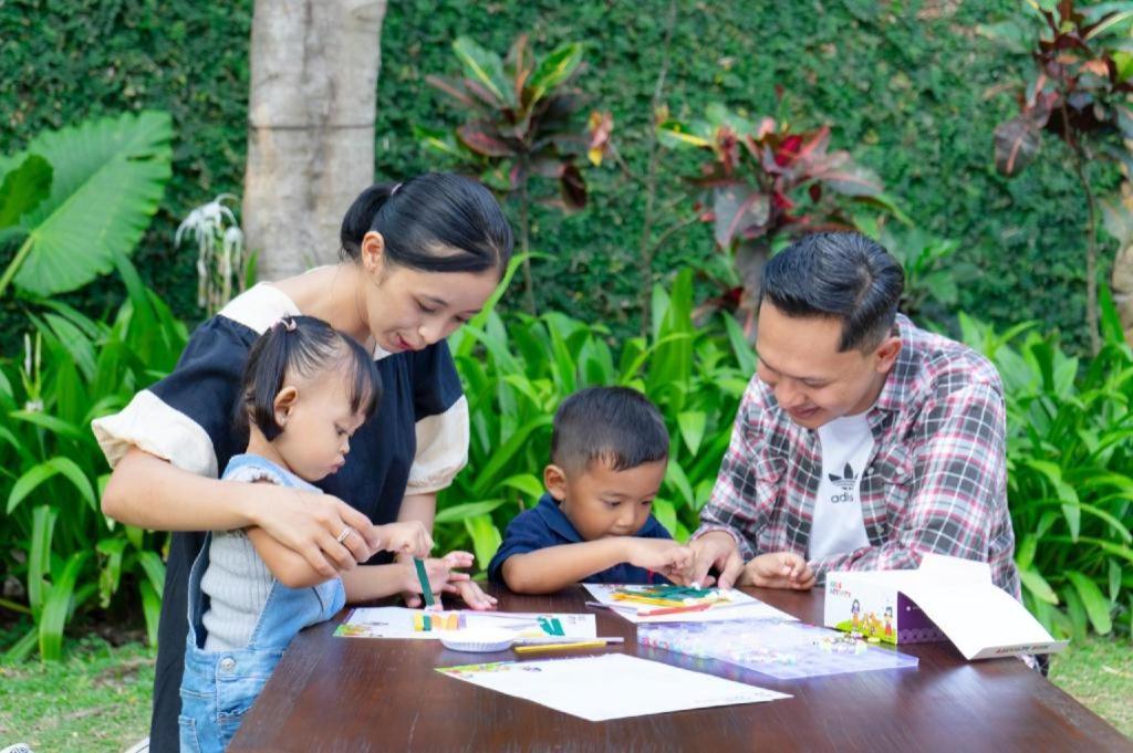 El Hotel Banyuwangi Banyuwangi  Extérieur photo