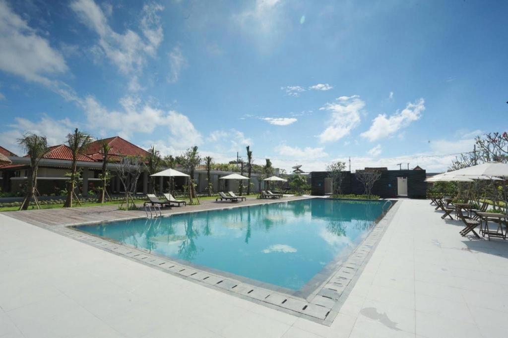 El Hotel Banyuwangi Banyuwangi  Extérieur photo