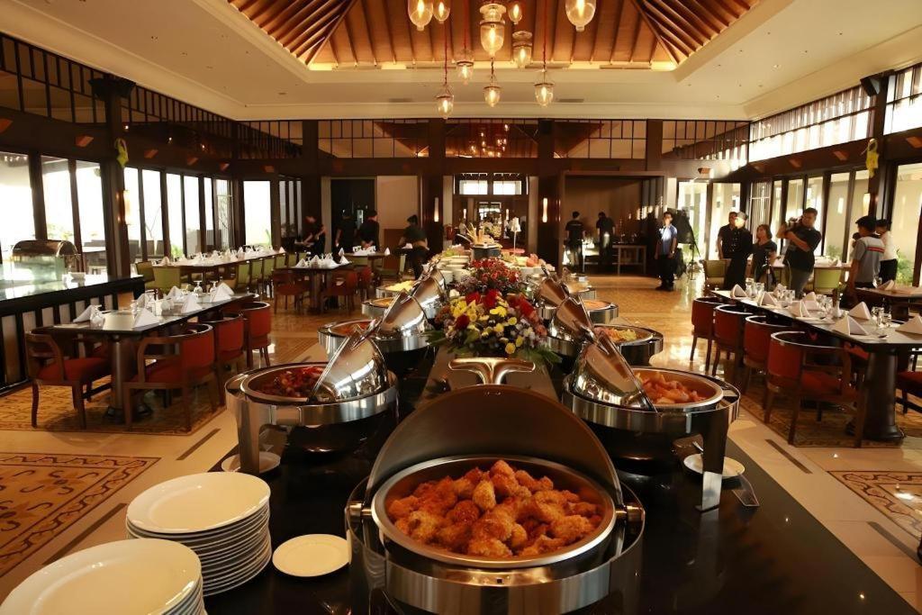El Hotel Banyuwangi Banyuwangi  Extérieur photo