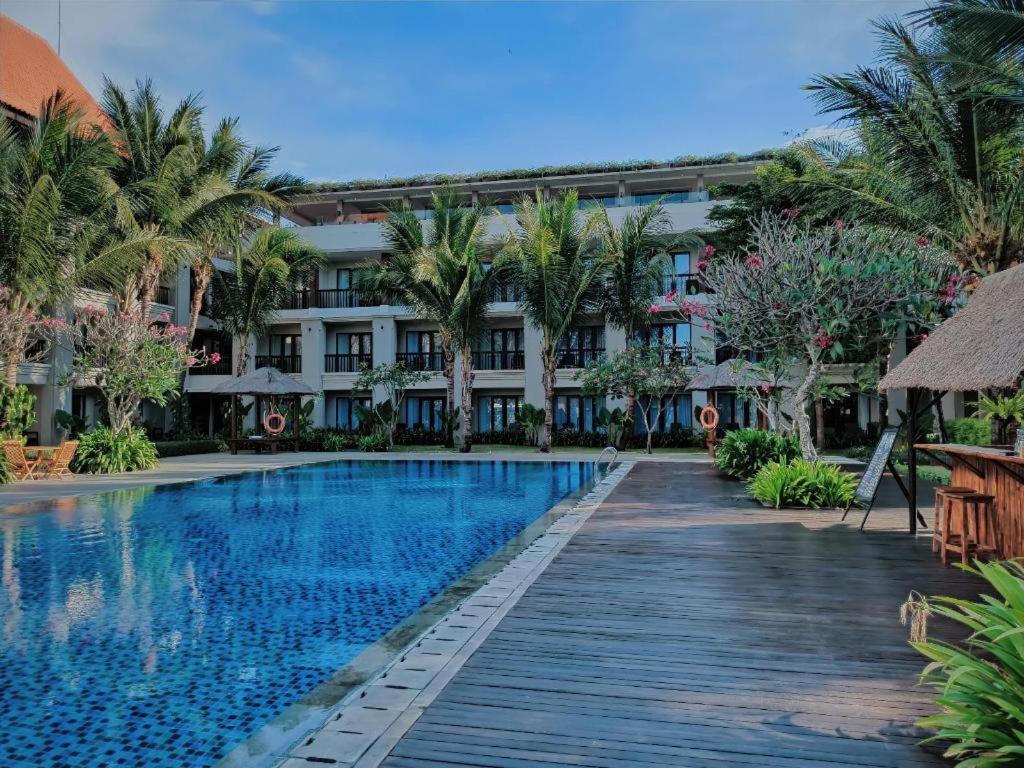 El Hotel Banyuwangi Banyuwangi  Extérieur photo